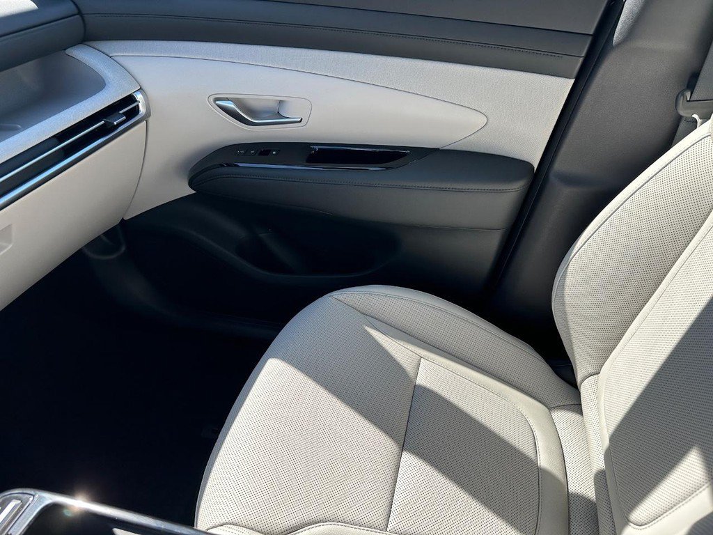 New 2026 Hyundai Tucson Limited AWD/4WD image 15