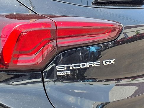 Used 2024 Buick Encore GX Sport Touring AWD/4WD image 6