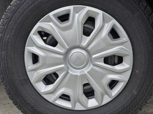 Used 2024 Ford E-Transit 148 High Roof image 22