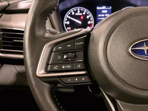 Used 2025 Subaru Outback Limited AWD/4WD image 18