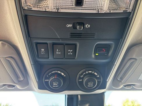 Used 2024 Toyota 4Runner TRD Off-Road image 34