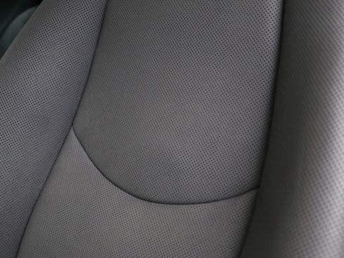 Used 2009 Porsche 911 Carrera RWD image 22