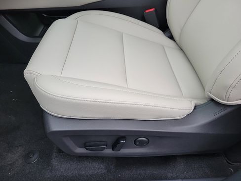 New 2025 Nissan Murano SL image 14