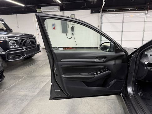 Used 2023 Nissan Altima 2.5 SL image 21