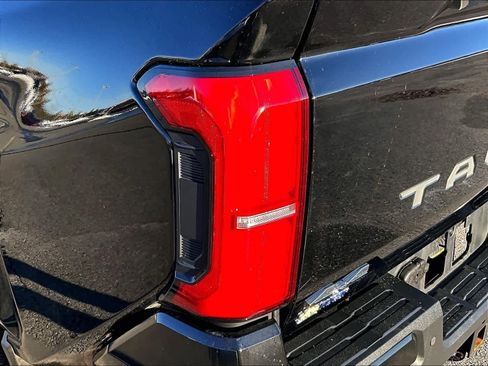 Used 2024 Toyota Tacoma SR5 image 35