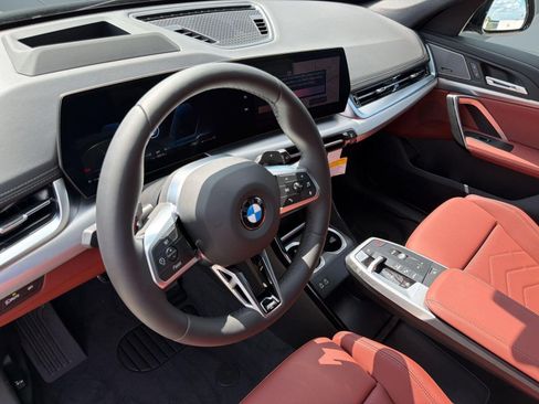 Used 2026 BMW X1 xDrive28i w/ Technology Package AWD/4WD image 16
