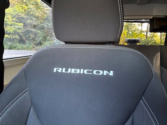 Used 2015 Jeep Wrangler Rubicon w/ Power Convenience Group AWD/4WD image 20