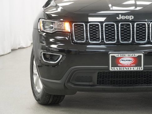 Certified 2022 Jeep Grand Cherokee Laredo E image 8