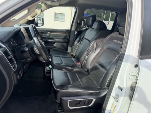 Used 2021 RAM 1500 Laramie w/ Trailer Tow Group AWD/4WD image 10