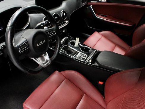 Used 2023 Kia Stinger GT-Line w/ Sun & Sound Package AWD/4WD image 23