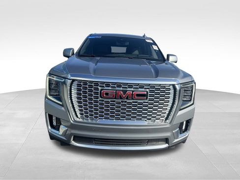 Used 2023 GMC Yukon Denali AWD/4WD image 19