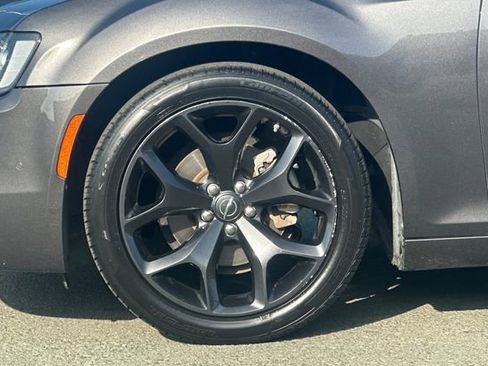 Used 2023 Chrysler 300 S image 30
