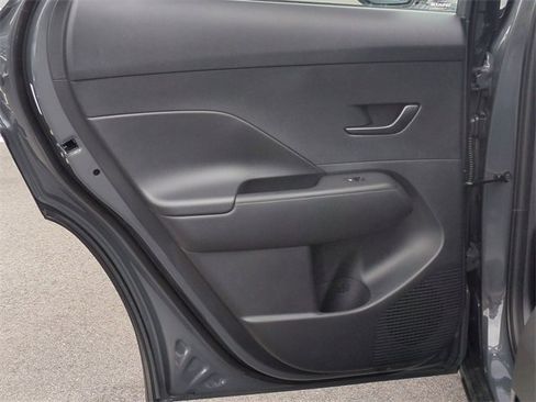 New 2026 Hyundai Kona SE image 27