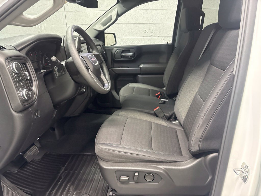New 2026 GMC Sierra 1500 Pro w/ Graphite Edition AWD/4WD image 15