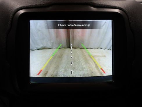 Used 2022 Jeep Renegade Latitude image 27