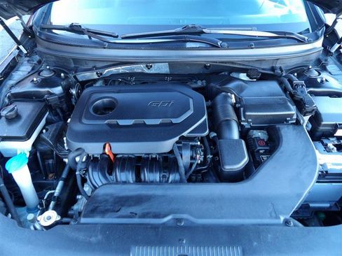 Used 2015 Hyundai Sonata Sport w/ Option Group 03 image 27