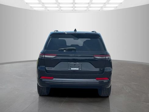 New 2026 Jeep Grand Cherokee Limited AWD/4WD image 6