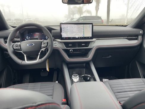 New 2026 Ford Explorer ST-Line w/ ST-Line Street Pack image 23