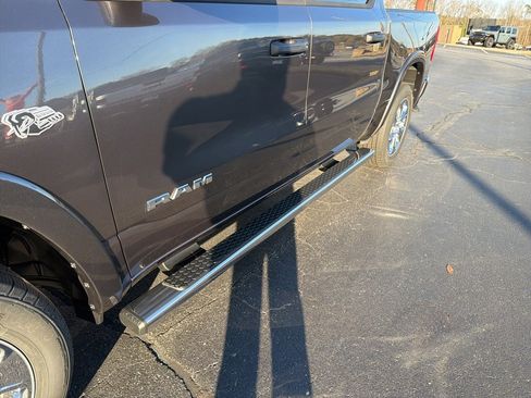 New 2026 RAM 1500 4x4 Crew Cab image 5