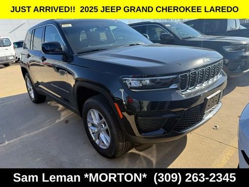 New 2025 Jeep Grand Cherokee Laredo w/ Luxury Tech Group I image 1