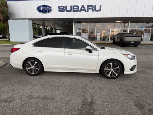 Used 2019 Subaru Legacy 2.5i Limited AWD/4WD image 2