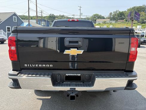 Used 2018 Chevrolet Silverado 3500 W/T w/ WT Convenience Package AWD/4WD image 4