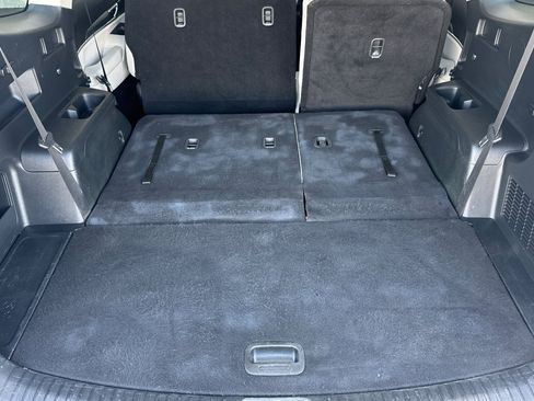 Used 2020 Kia Telluride S w/ S 8 Passenger Seating Package FWD image 15