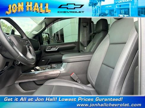 Used 2025 Chevrolet Silverado 2500 LTZ w/ Trail Boss Package AWD/4WD image 19