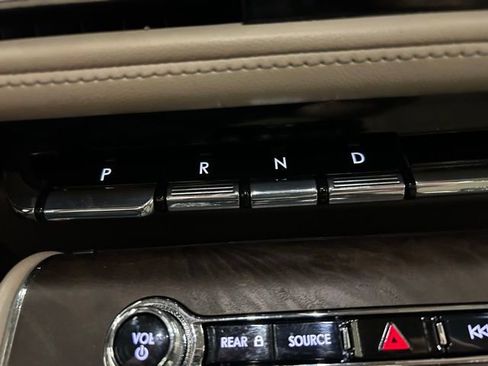 Used 2020 Lincoln Aviator Reserve w/ Equipment Group 202A image 35