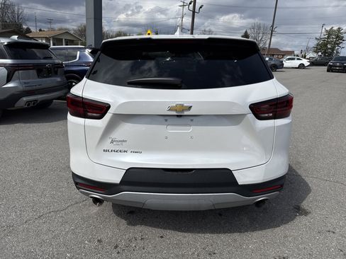 Used 2023 Chevrolet Blazer LT AWD/4WD image 4