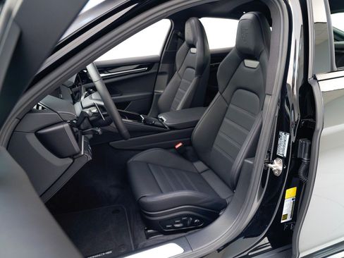 Certified 2026 Porsche Panamera image 5