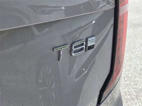 New 2026 Volvo XC90 T8 Plus image 17
