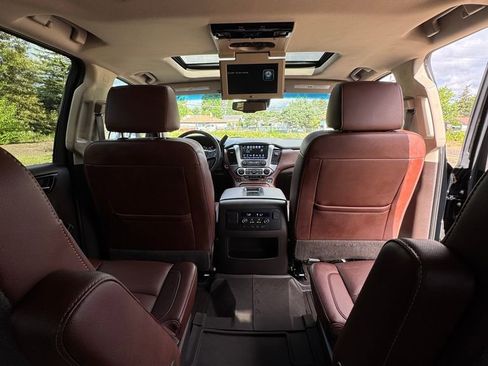 Used 2019 Chevrolet Tahoe Premier AWD/4WD image 31