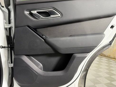 Used 2026 Land Rover Range Rover Velar Dynamic SE AWD/4WD image 28