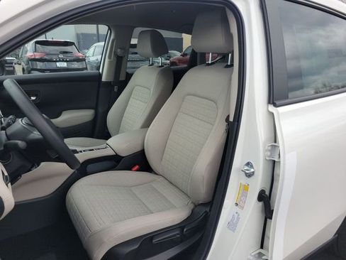 New 2026 Honda HR-V LX image 19