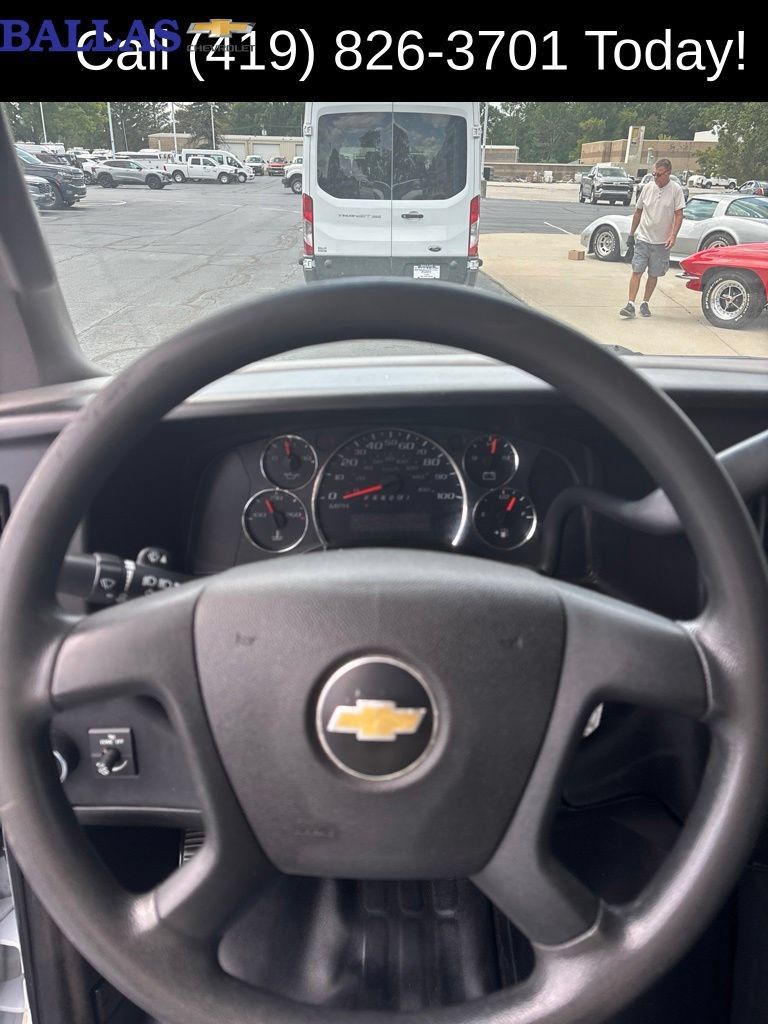 Used 2020 Chevrolet Express 2500 Extended RWD image 11