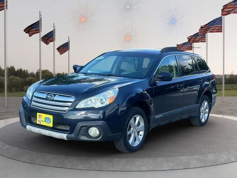 Used 2013 Subaru Outback 2.5i Limited AWD/4WD image 3