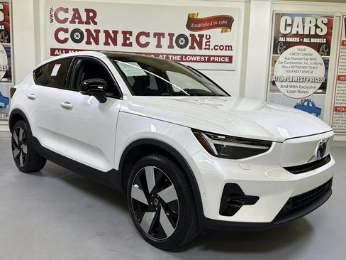 Used 2023 Volvo C40 P8 Recharge Ultimate AWD/4WD image 4