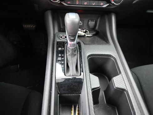 Used 2025 Nissan Sentra S FWD image 32