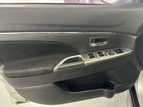 Used 2020 Mitsubishi Outlander Sport SE image 31