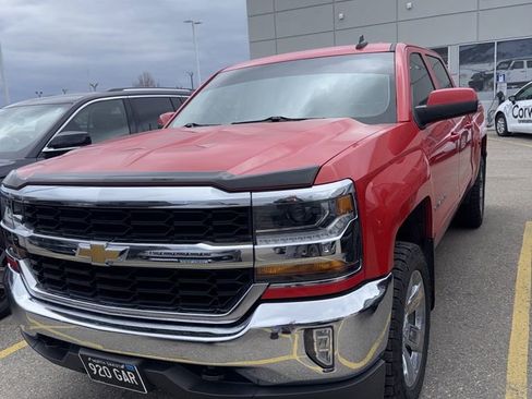 Used 2018 Chevrolet Silverado 1500 LT w/ All Star Edition AWD/4WD image 4
