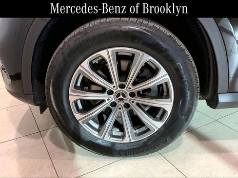 Certified 2025 Mercedes-Benz GLC 300 4MATIC image 10