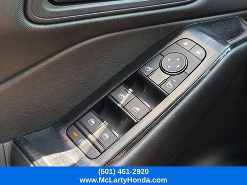 Used 2024 Nissan Rogue S AWD/4WD image 30