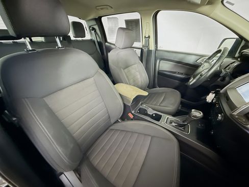 Used 2019 Ford Ranger XLT w/ Equipment Group 301A Mid image 33