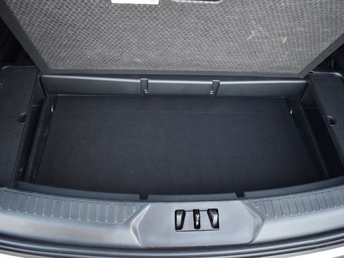 Used 2024 Ford Explorer XLT w/ Equipment Group 202A image 52