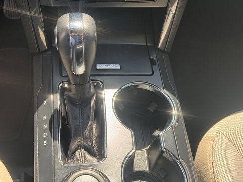Used 2018 Ford Explorer 4WD image 18