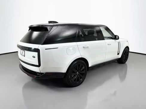 Used 2023 Land Rover Range Rover Long Wheelbase SE AWD/4WD image 7