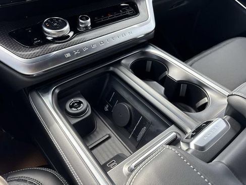 New 2027 Ford Expedition Max Platinum w/ Stealth Performance Package AWD/4WD image 31