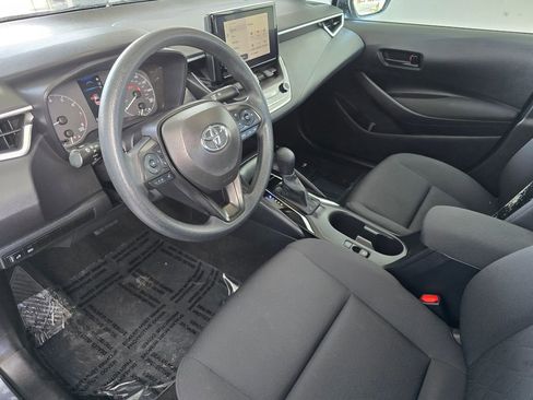 Used 2024 Toyota Corolla LE image 9