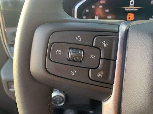 New 2026 GMC Sierra 1500 Elevation image 16